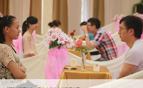   
“短暂试探后抽身：男生态度转变的背后故事”